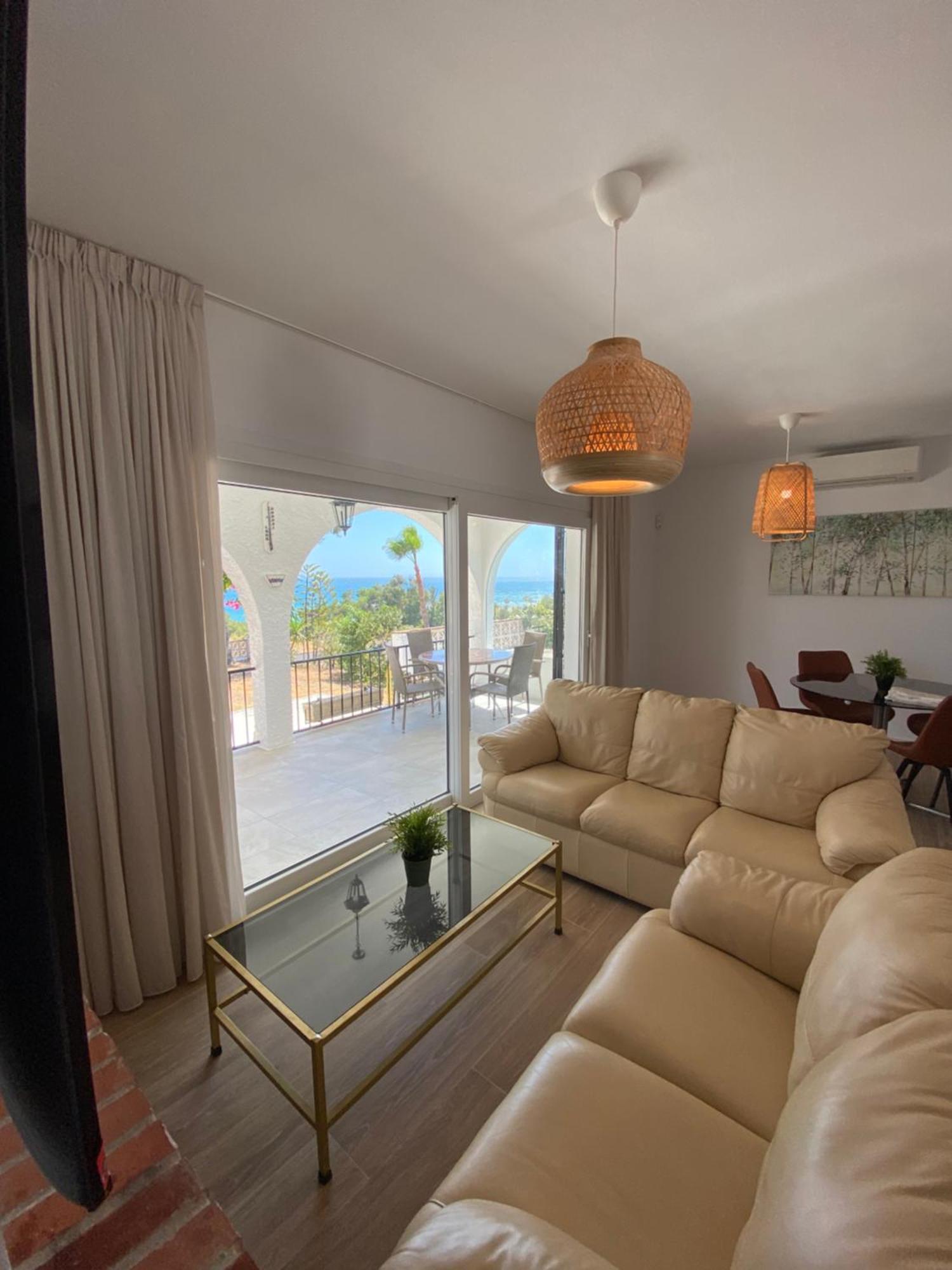 Independent Villa Beach House El Bosque La Cala De Mijas Luaran gambar