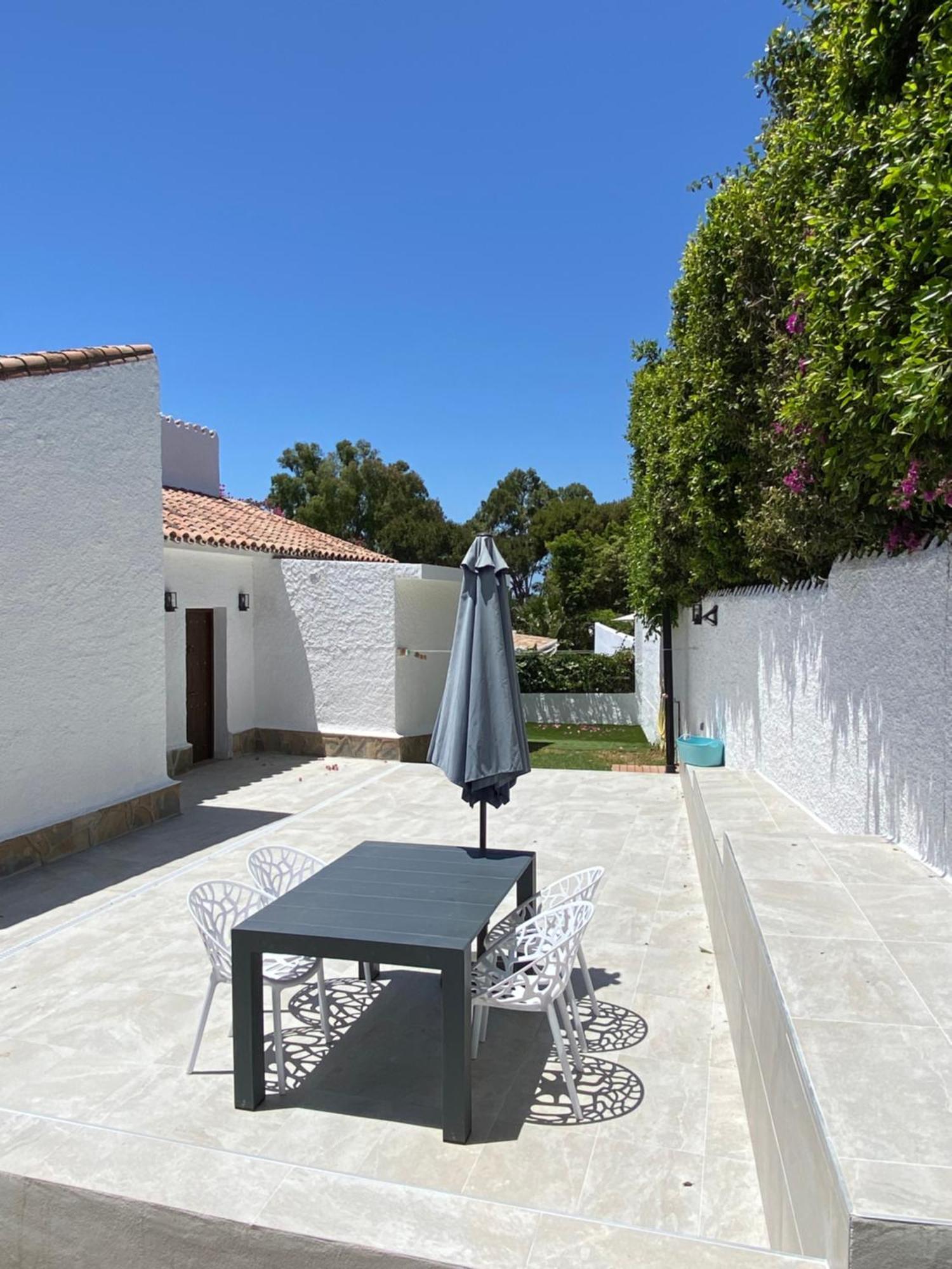 Independent Villa Beach House El Bosque La Cala De Mijas Luaran gambar