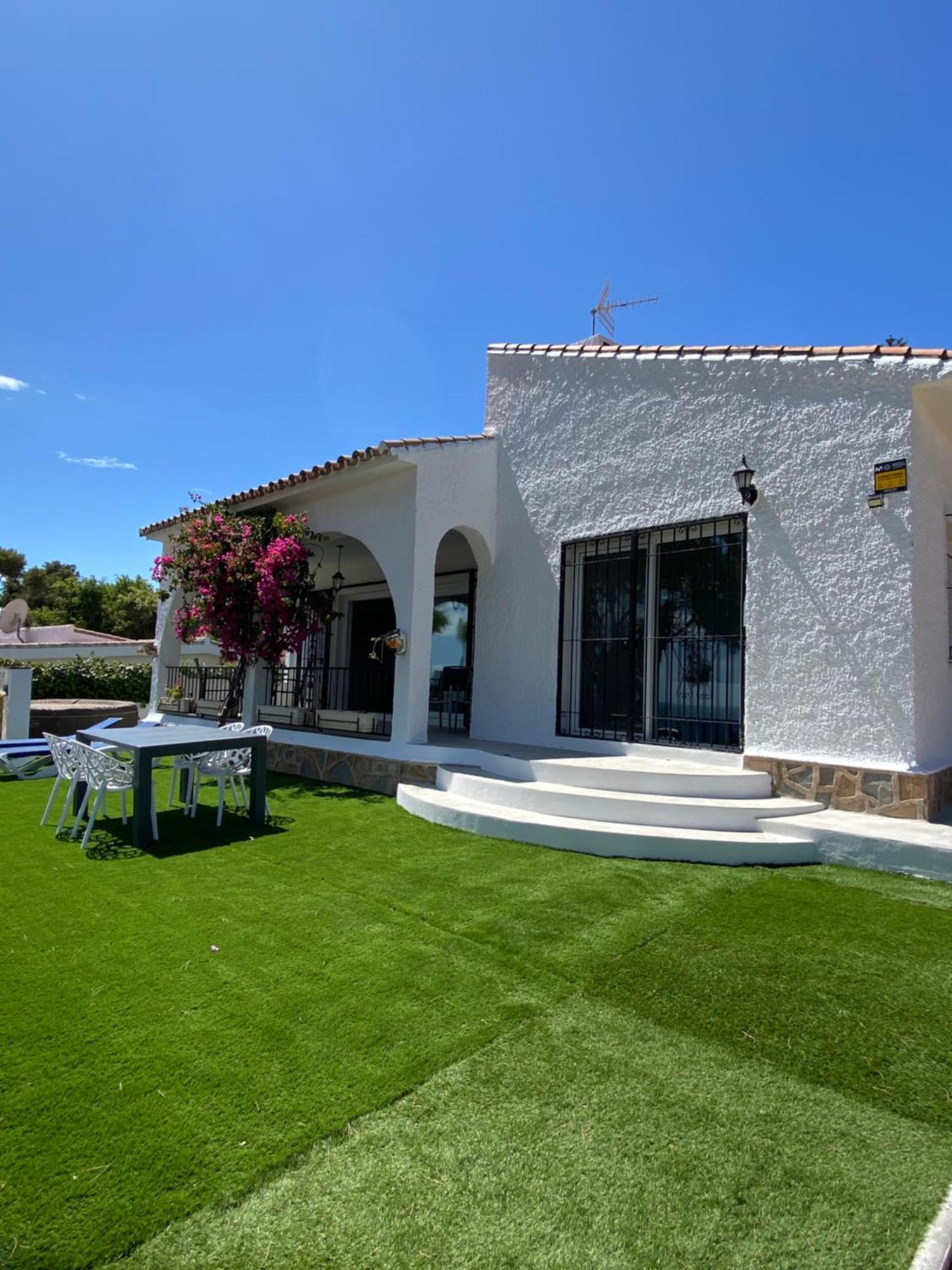 Independent Villa Beach House El Bosque La Cala De Mijas Luaran gambar