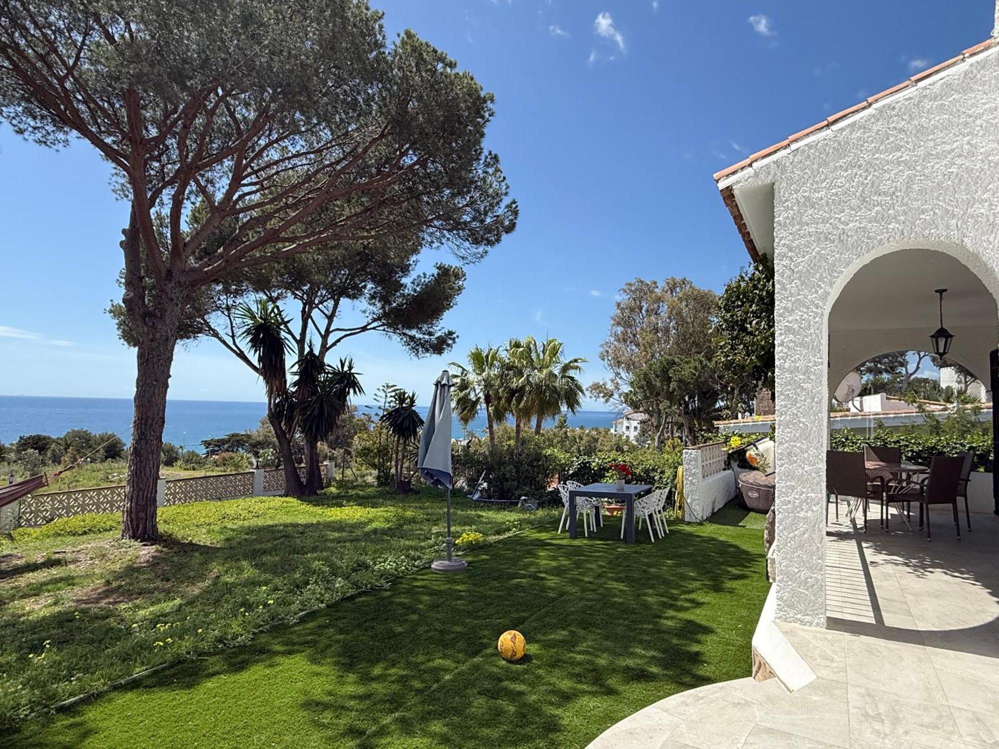 Independent Villa Beach House El Bosque La Cala De Mijas Luaran gambar